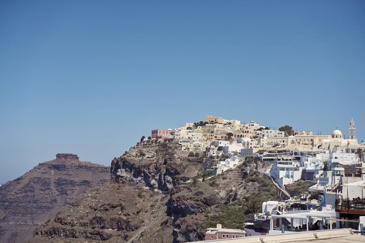 Amphitheater Cave Houses サントリーニ エクステリア 写真